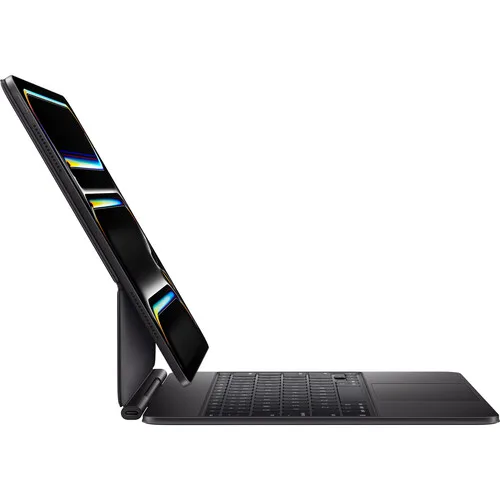 Apple Magic Keyboard for 11″ iPad Pro M5 view 3